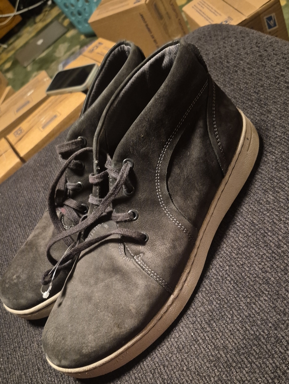 Dansko Men's Black Suede Chukka Boots